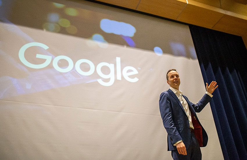 As Head of Industry at Google, Don Batsford spoke about marketing in the digital age to Curry students, faculty, and staff on Monday. 