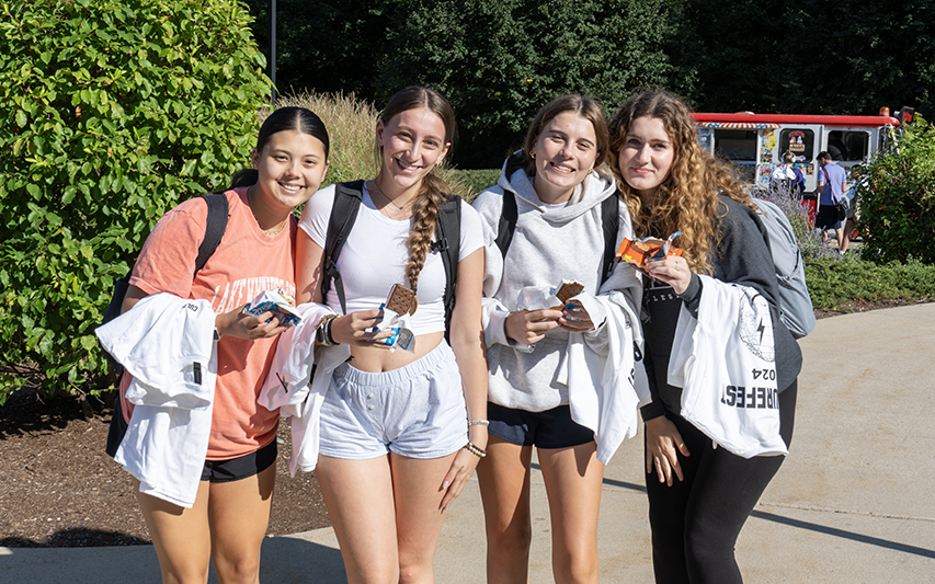 Students pose for a pic at Purple Pride Week