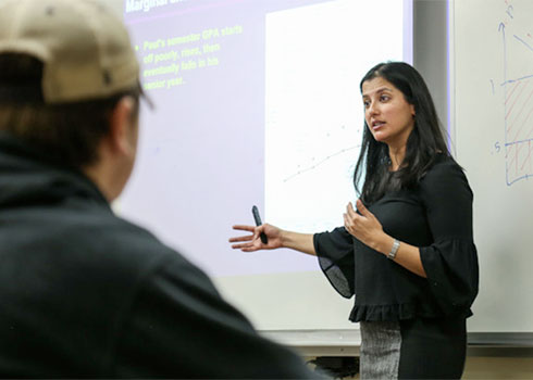 Dr. Ishani Tewari teaches a class at Curry College