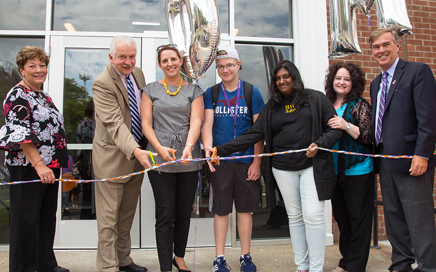 Curry College Board of Trustees Vice Chair Kathryn M. Sardella ’67, M.Ed. ’81, Provost David Szczerbacki, Dr. Stephanie Walker, Zachary Pizzano and Candace Wallace, Class of 2023, Sarah Shane, President Kenneth K. Quigley, Jr.