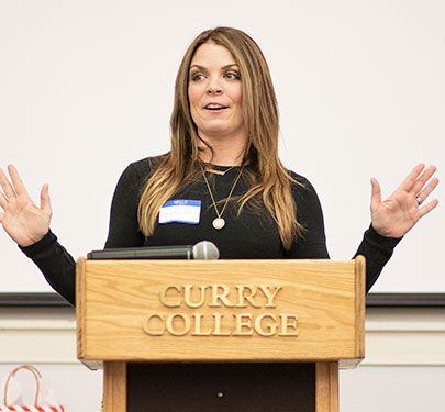 Molly Bergeron LaCroix '05, owner of Molly Ann Photography, spoke of her career setbacks and challenged students to find opportunities to grow despite any professional failures. 