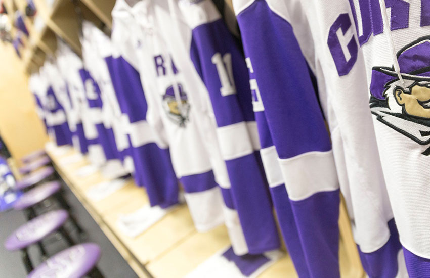 Curry College adds Women's Ice Hockey Program starting Fall 2021