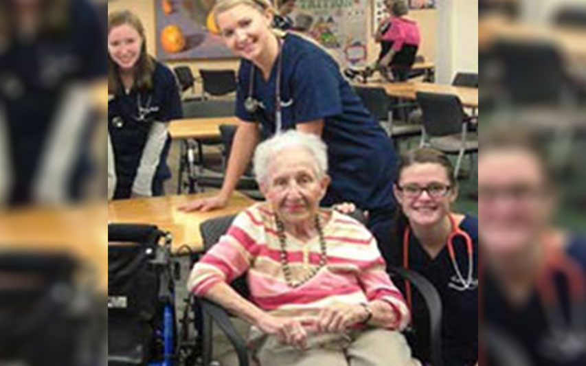 School of Nursing students with senior residents