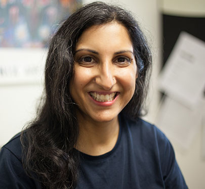 Dr. Mia Khera