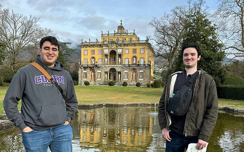 Curry students pose at a mansion in Italy