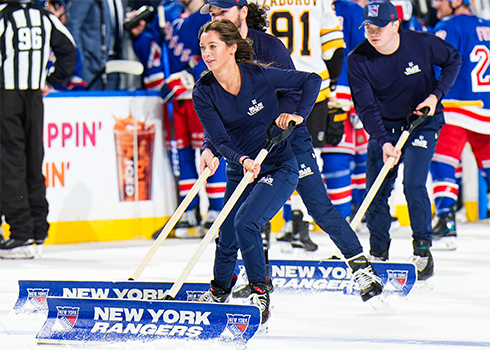 Danielle Reid Stein ’25 Skates Her Way into Dream Role with the New York Rangers On-Ice Blue Crew