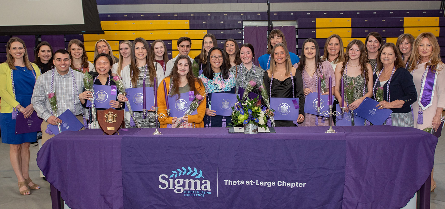 Sigma Theta Tau members