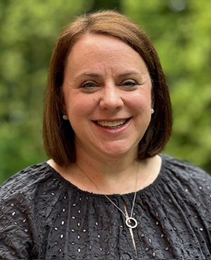 Jennifer Deneault