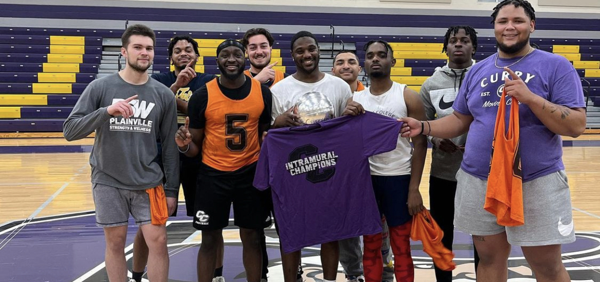 Students play intramural basketball in Katz Gym