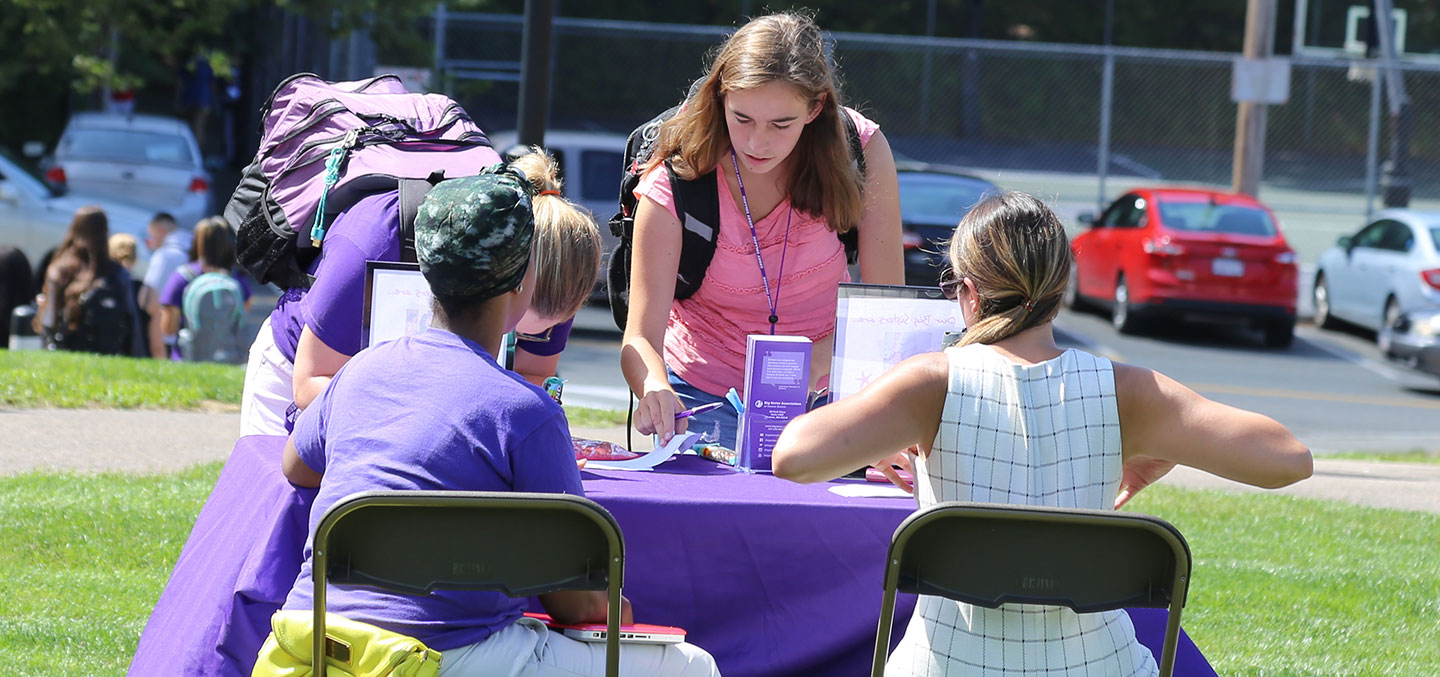 Newman Club members at the Student Involvement Fair